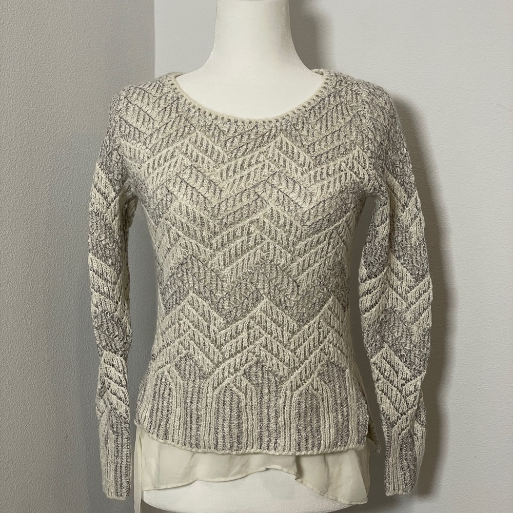[LUCKY BRAND] WHITE/SILVER KNIT TOP W/ IVORY LINING